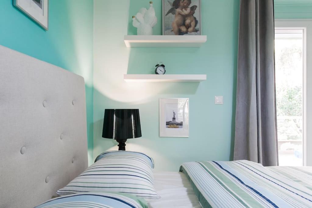 Lux Beach Apartment Vari  Luaran gambar