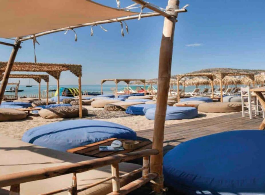 Lux Beach Apartment Vari  Luaran gambar